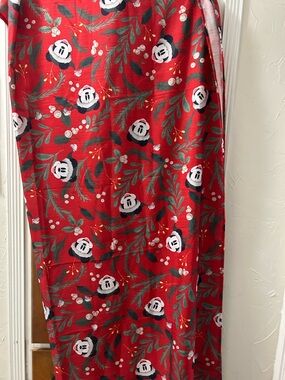 Kohl's Red and Green Holiday Mickey St Nicholas Fabric Table Linen